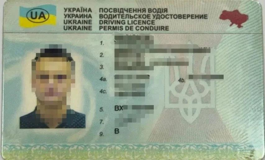 Uhapšen vozač Mitsubishija: Falsifikovao vozačku dozvolu. Policija ga odmah provalila