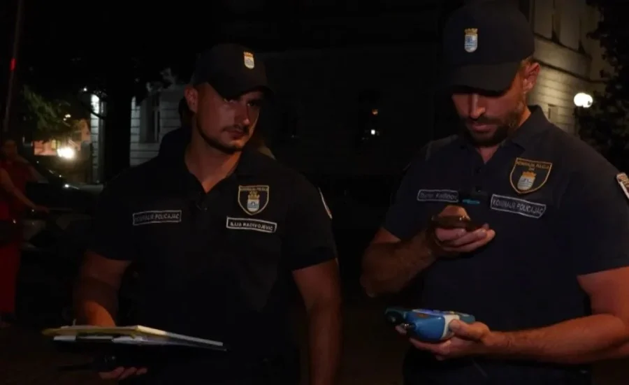 Nove kazne u saobraćaju: Glavni grad nastavlja, taksisti bijesni jer i njih kažnjavaju