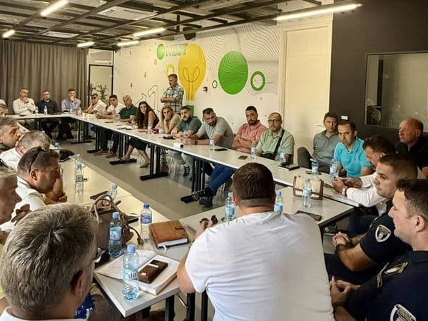 Privrednici traže bolje uslove za dostavu robe u Podgorici: Problem nedostatak mjesta za istovar