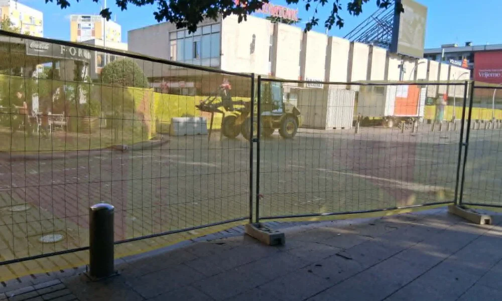 Zbog radova u centru Podgorice mijenja se režim saobraćaja kod Tržnog centra Ražnatović