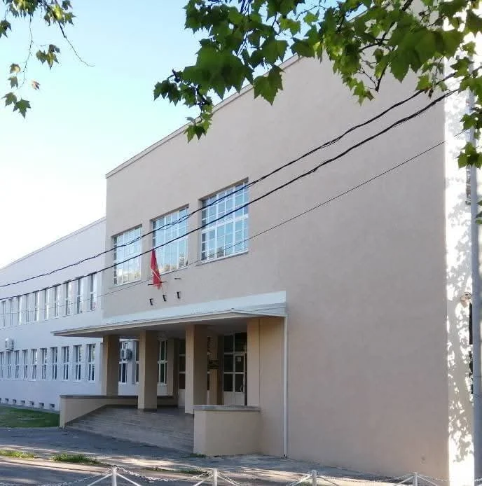 PETICIJA - Roditelji traže promjenu termina nastave u OŠ "Savo Pejanović": Neće da trećaci počinju u 14:30h