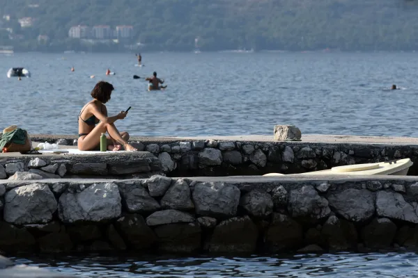 Sagovornici "Dana": Tjerajući Ruse siječemo granu na kojoj sjedimo