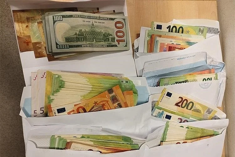 Državljanin BiH pokušao ući u Hrvatsku s velikom količinom gotovine, dobio kaznu od 11.490 eura