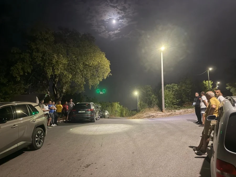 Mještani Komana sinoć dežurali sa policijom: Tražili nepoznatog muškarca koji je tukao ženu. Kreće se kroz šumu i ide po magistrali