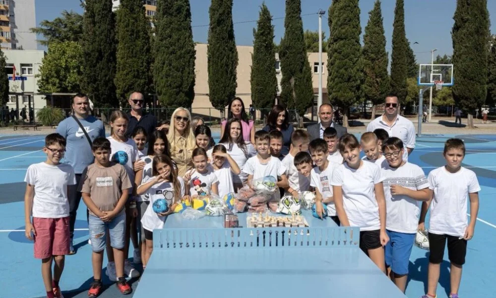 Glavni grad ulaže u školski sport: Sportska oprema za 23 podgoričke osnovne škole