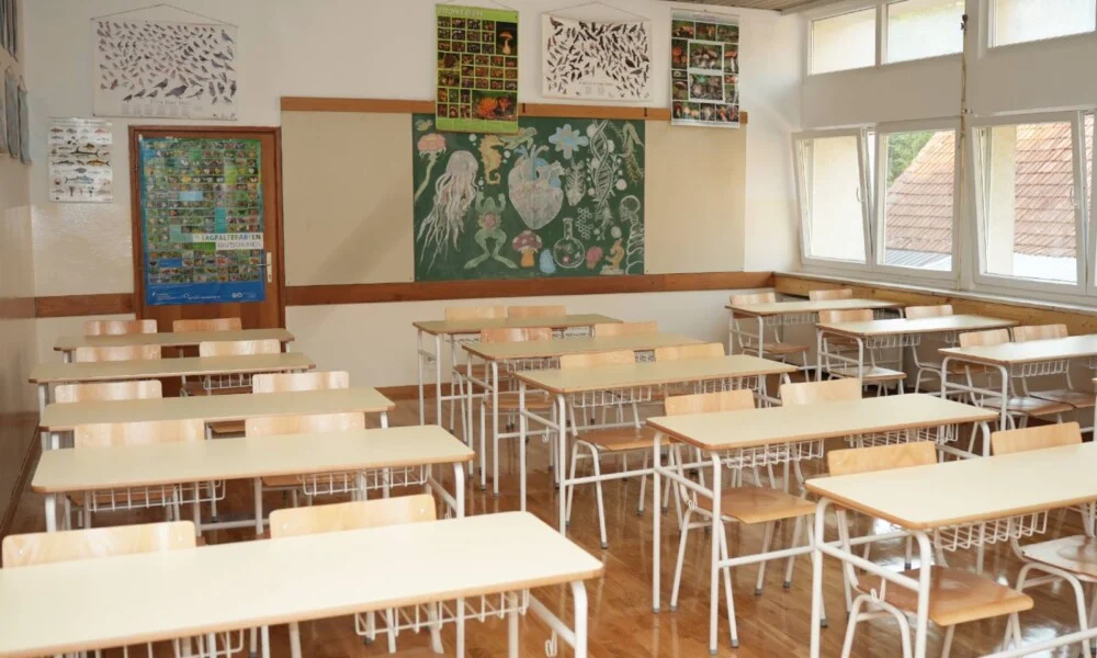 Adaptirana Gimnazija ,,Petar I Petrović Njegoš” u Danilovgradu