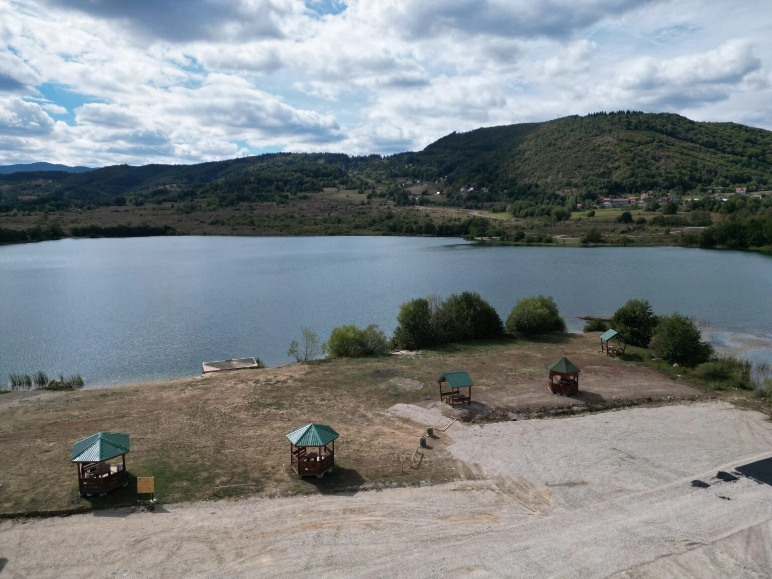 Rudnik uglja donirao ljetnjikovce i radove u vrijednosti od 20 hiljada eura