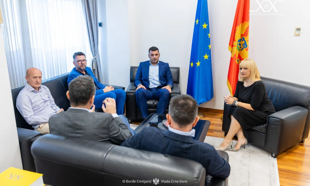 Borovinić Bojović ugostila tim koji je ispisao istoriju crnogorske medicine: Za ostvarenja nije dovoljno biti ljekar, potrebno je biti i čovjek velikog srca