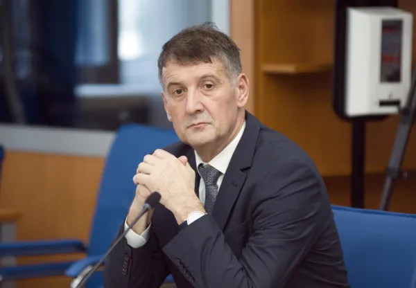 Predsjednik Unije poslodavaca: "Euro model" će ugasiti male biznise