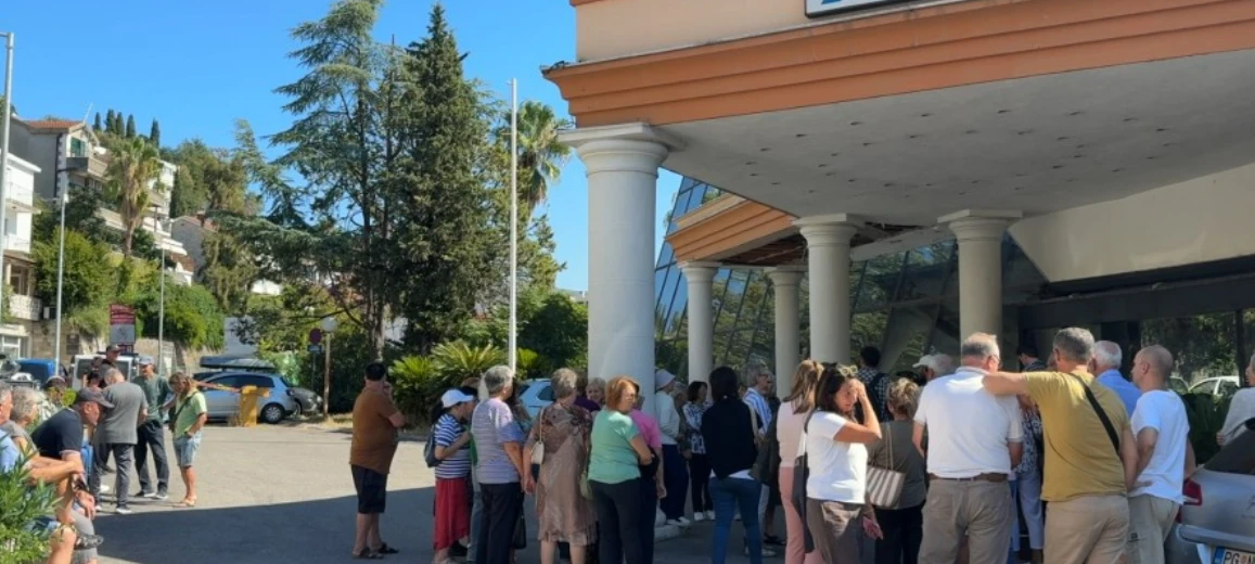 Bivši radnici Vektra Boke traže isplatu potraživanja i razgovor sa premijerom