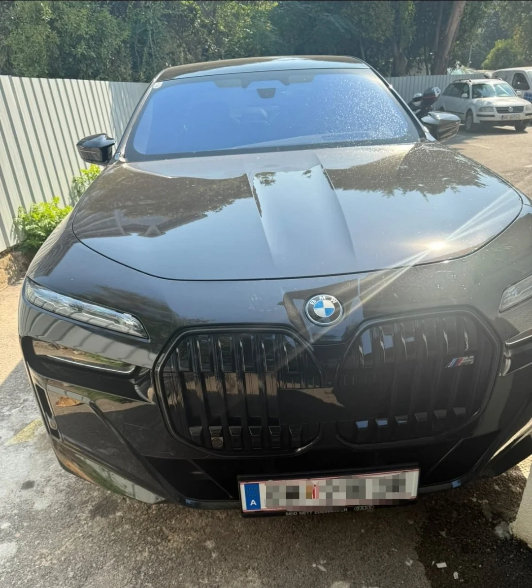 Policija oduzela luksuzni BMW 7