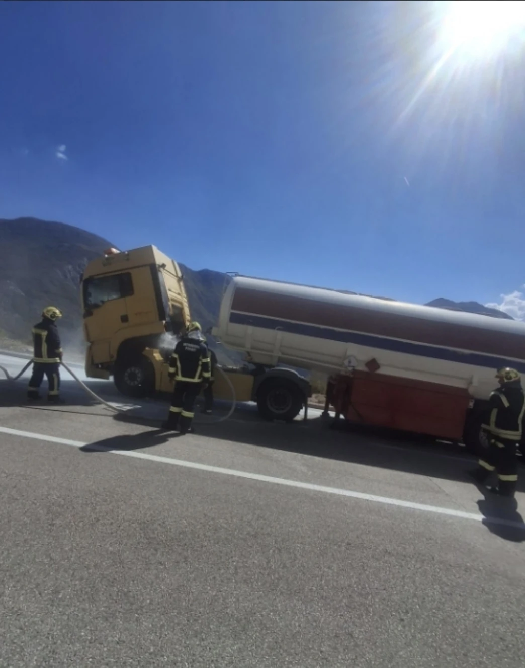 Požar na cistijerni sa gorivom ugašen, nema povrijeđenih