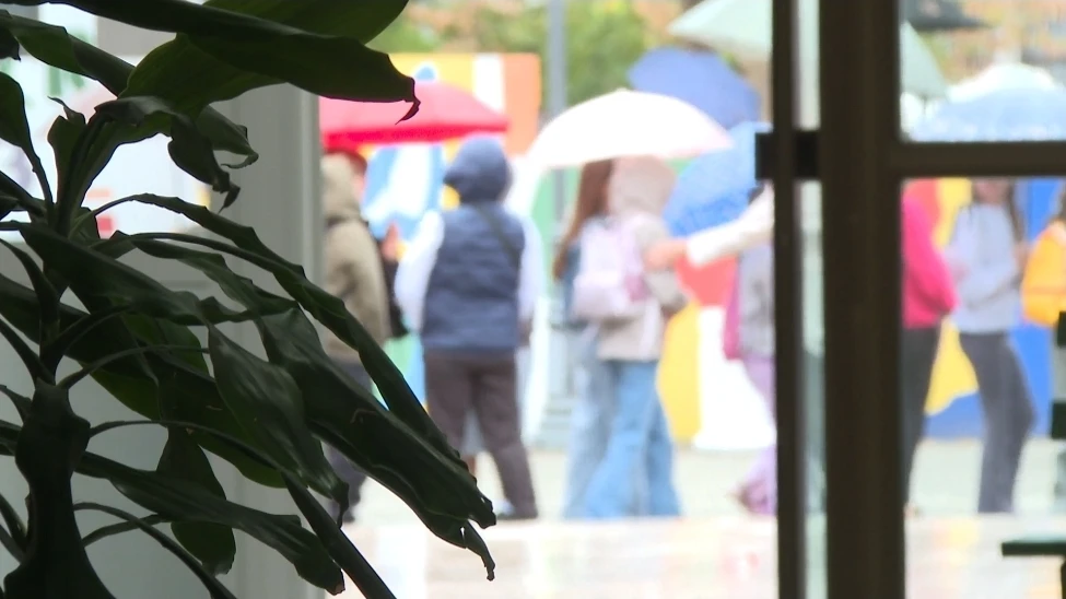 ČEKAJU SE INSTRUKCIJE - Nevakcinisano 10.000 djece u osnovnim školama: Najveći stepen vakcinacije u Mojkovcu, najniži u Baru i Budvi