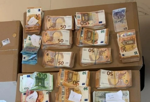 Nastavak akcije protiv Rusa: U Baru pronađen dodatni novac u iznosu od preko 61.000 eura i IT oprema