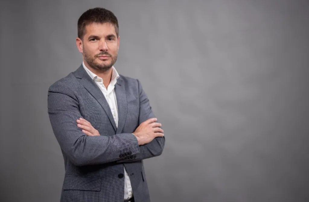 DPS i ES spremaju smjenu Jovanovića, „kap koja je prelila čašu“ poslovi od 24 miliona eura sa SNS firmom