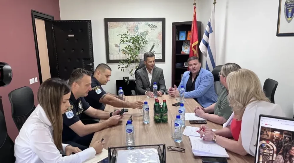 Mujović: Komunalna policija za mjesec napisala 4.500 kazni, za cijelu prošlu godinu 5.000