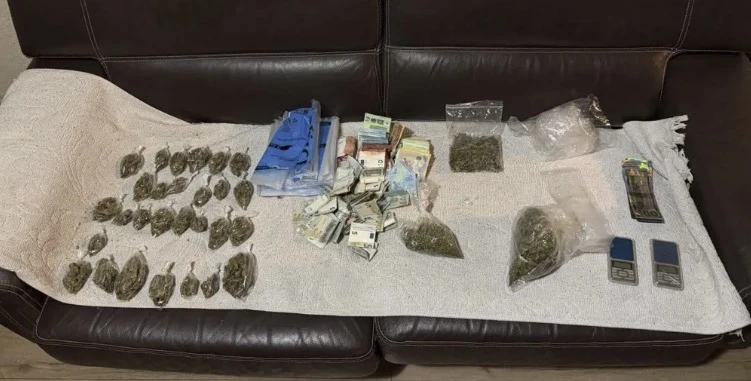 Podgorica: Pronađeno 550 grama marihuane, MDMA i 4.505 eura, uhapšena jedna osoba