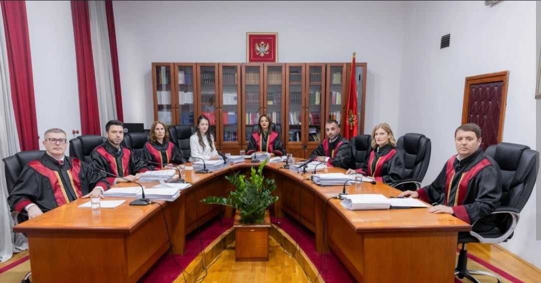 STAV: Ako obori Sporazum sa UAE, Ustavni sud rizikuje da postane grobar crnogorske ekonomije