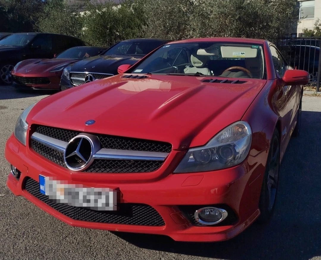 Policija oduzela "Mercedes SL 500 Coupé"