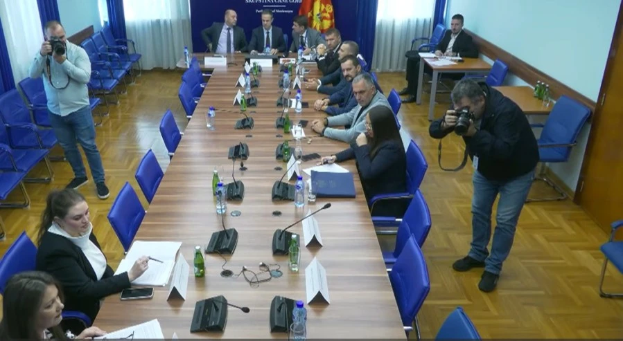 Depoziti građana rastu, ali kamate na štednju baš niske: Preporučili ulaganje u tržište kapitala