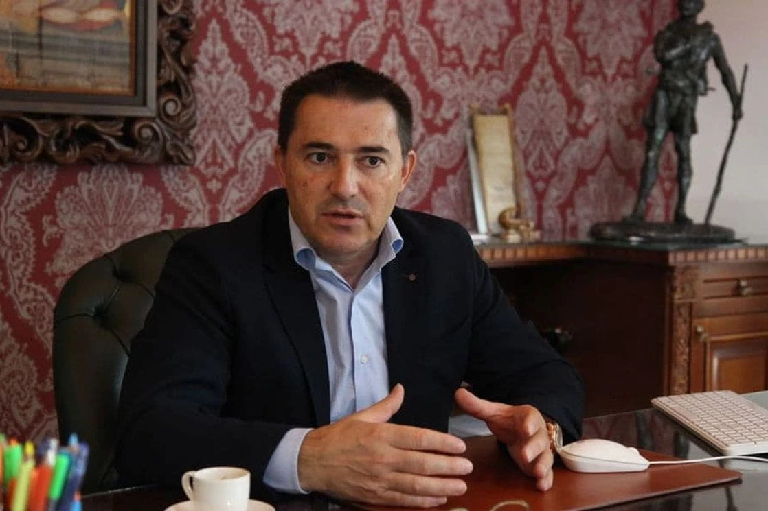 Advokat Nikola Martinović: Bogatstvo su prijatelji