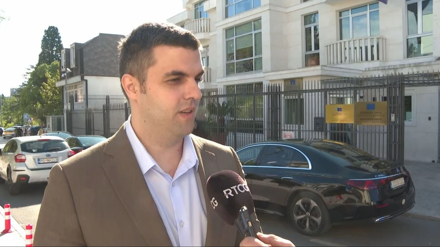 Božović nakon sastanka većine i ambasadora EU: Očekujemo da opozicija podrži ustavne izmjene