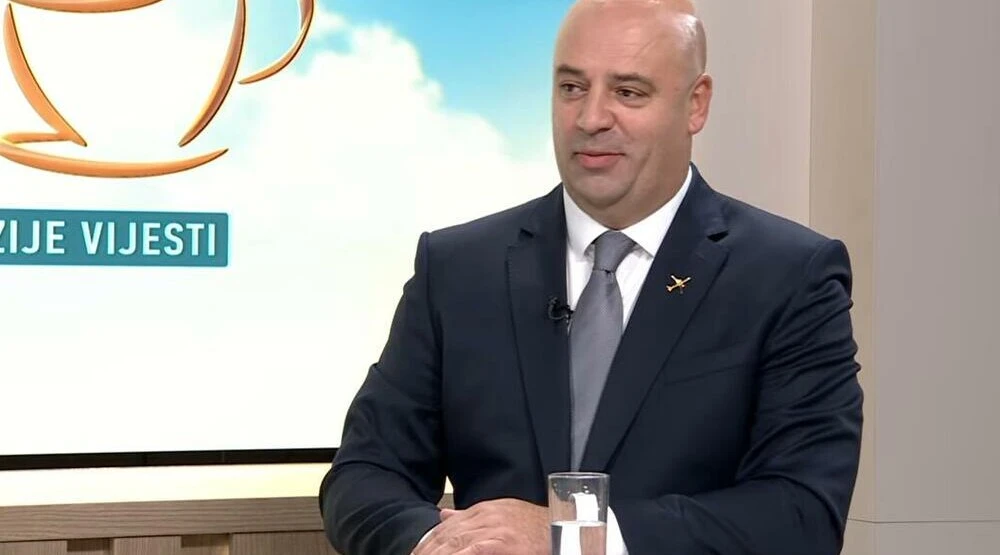 Tolić: Avio-linije za Zagreb, Brisel, Franfurt, Pariz i Bari mogle bi da počnu s radom krajem novembra